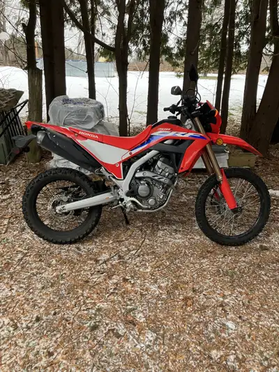 Selling my 2021 CRF300L. One owner, never taken off road. It was dropped once during transport in my...