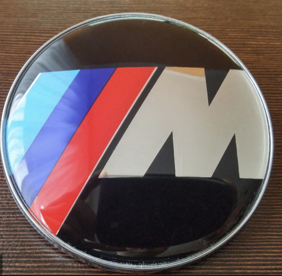 BMW Emblem 82mm Roundel Badge for Front Hood & Trunk... dans Pièces de carrosserie  à Ouest de l’Île - Image 4