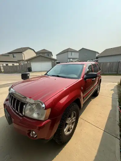 I'm selling my 2006 Jeep Grand Cherokee Laredo, a reliable SUV perfect for city driving and weekend...