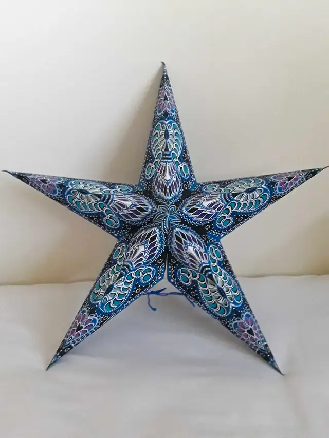 STUNNING PAPER STAR HANGING LANTERN632350936634891225