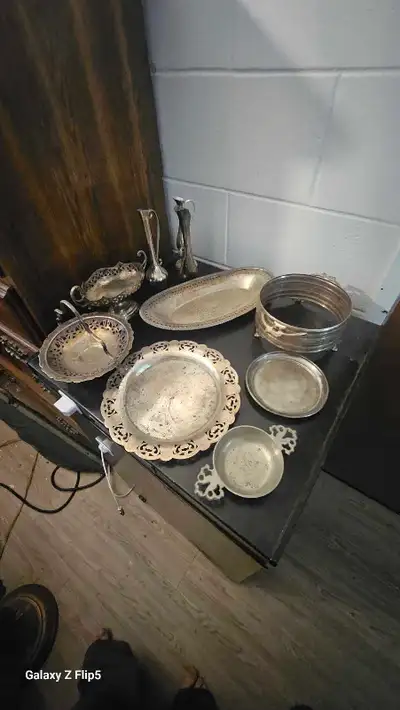 Lot #1 articles antique/objets vintage, View more