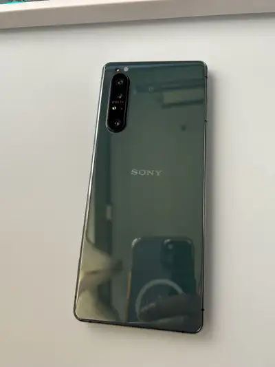 Sony Xperia 1 II Unlocked 256GB Green 4K Screen, View more