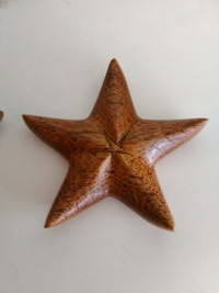 Tallas en madera realizadas a mano. Tiburones,estrella de mar