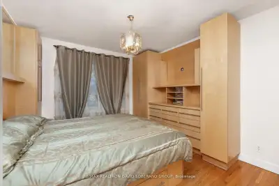 North York (Dufferin & Sheppard). Bright, clean, fully furnished (furniture could be removed) privat...