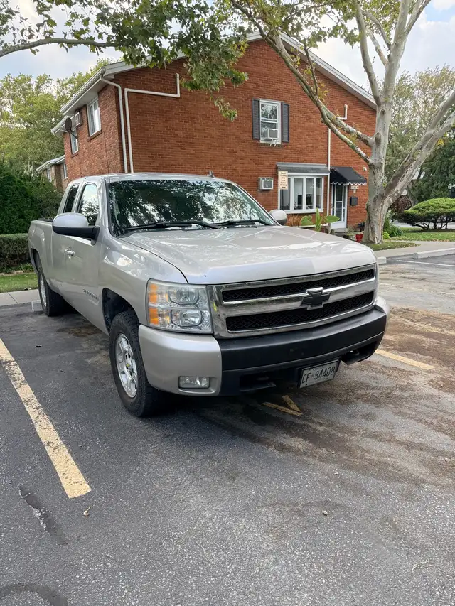 Chevrolet Silverado 1500 Ext Cab