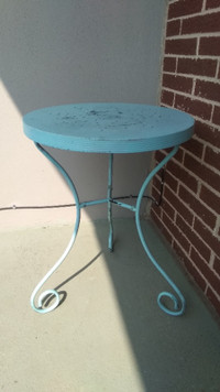Vintage Florida style plant stand.