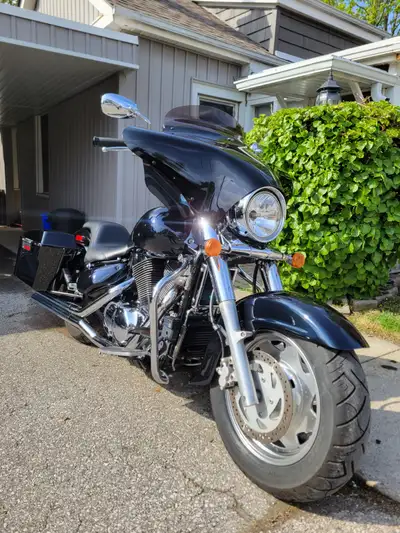 Professionally upgraded and maintained, this bike is ready for the upcoming season. Memphis Shades b...