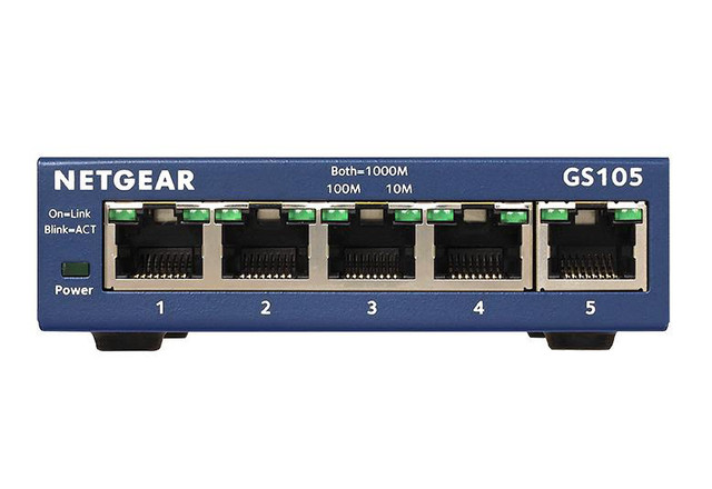 NETGEAR 5-port Gigabit Network Switch GS105 - FACTORY SEALED in Networking in Markham / York Region - Image 4