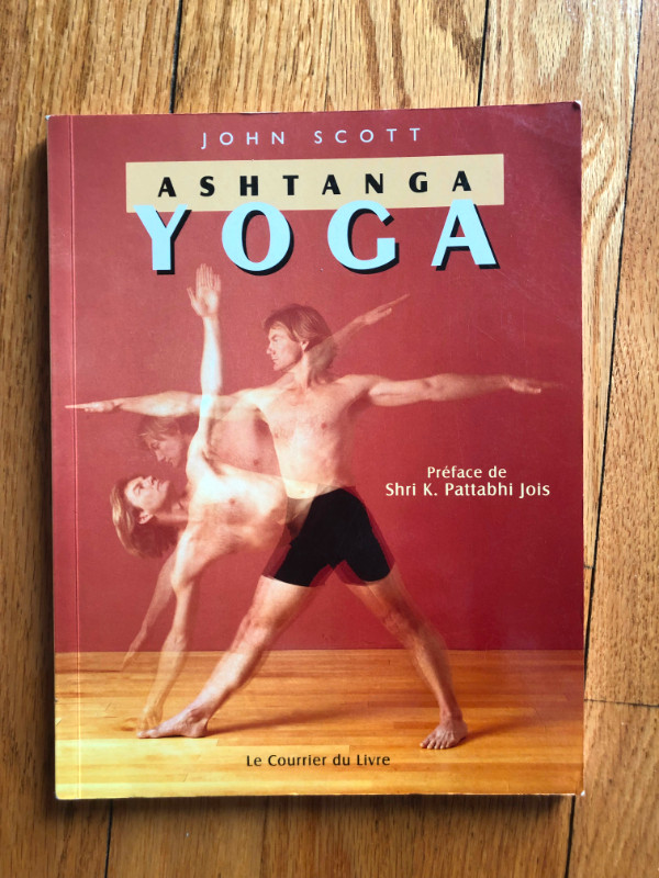 LIVRE * ASHTANGA YOGA * de JOHN SCOTT dans Manuels  à Longueuil/Rive Sud