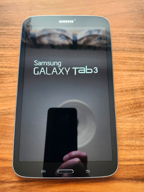 Samsung Galaxy Tab 3 8.0 in iPads & Tablets in Edmonton