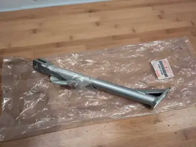 Optional (lower) side stand for Suzuki DR650. New condition. Suzuki part number 42300-32820 Needful...