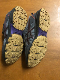 ASICS Trail running shoes size 8.5 women’s 