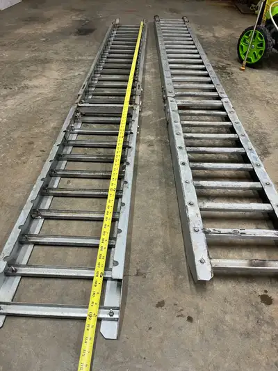 Loading ramps for quads, snowmobiles, lawn tractors, motorcycles, snowblower, moving,scaffolding -72...