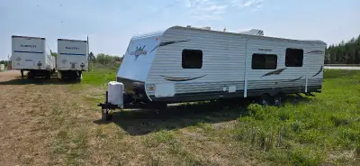 We have a 2014 Heartland trail runner 29rk for sale. Moving on to different adventures, so selling t...