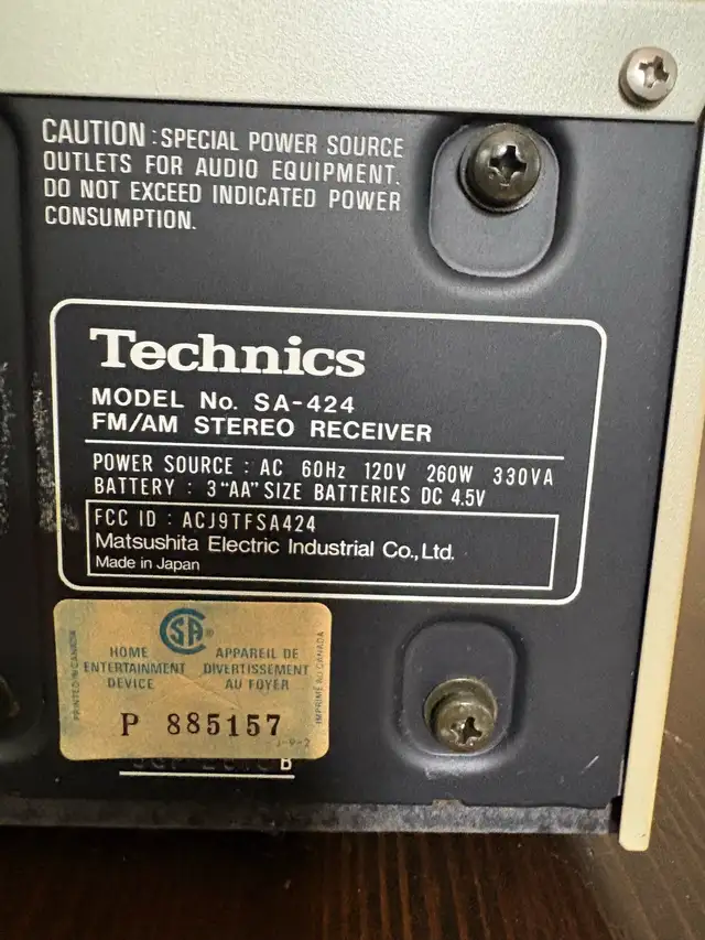 Technics SA-424 Stereo Receiver in Stereo Systems & Home Theatre in Oakville / Halton Region - Image 5