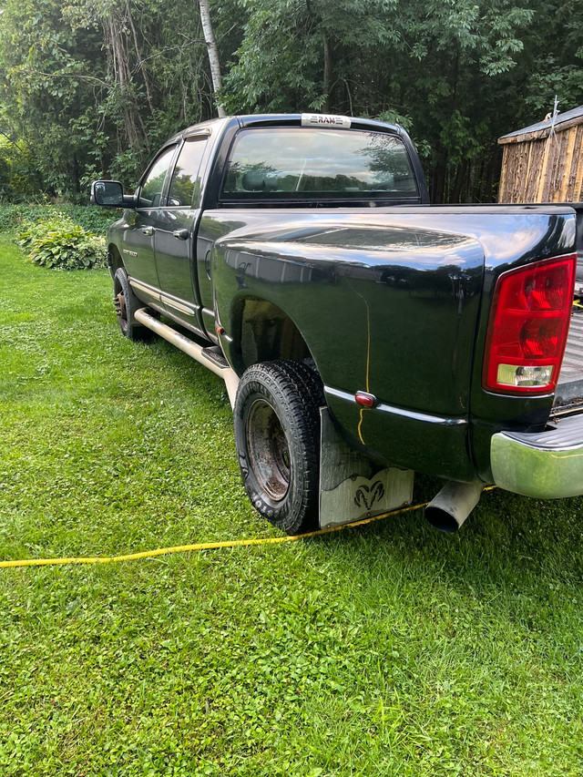 2004.5 ram 3500 in Cars & Trucks in Oakville / Halton Region - Image 3