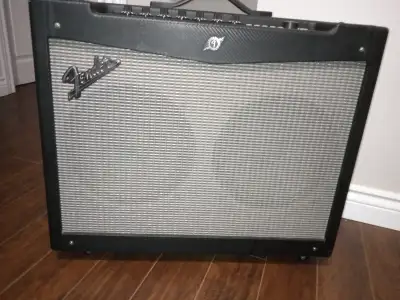 Fender MUSTANG IV 150-Watts 2x12'' Modeling Guitar Combo, View more