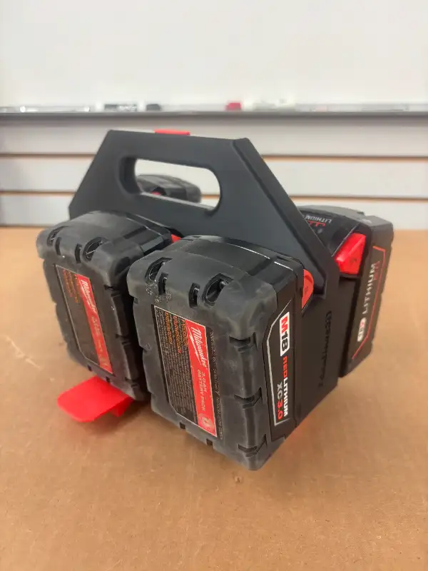 Brand New Milwaukee M18 Battery Caddy Holder 4 or 6 Pack Packout in Power Tools in Markham / York Region - Image 2