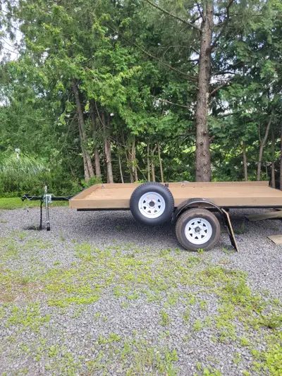6x12 trailer, new axle, tires, spare, lights, jack