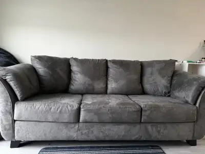 Cozy couch 