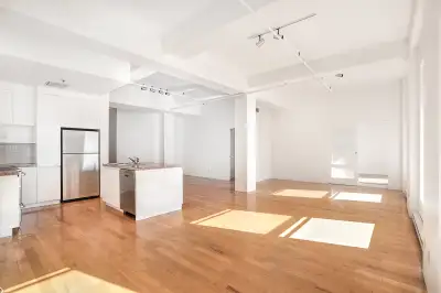 Loft ensoleillé 2CH - Plateau-McGill-Mile End - Sunny 2BR Loft