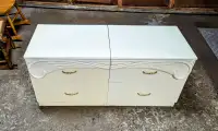 Italian high gloss Bedside tables-nightstands -Matching set
