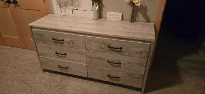 Furniture - Dresser and matching night tables  (x2 night Tables), View more