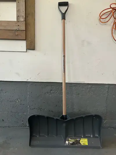 Yardworks 26-inch Snow Pusher, View more