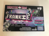 Mega Bloks Monster High Monsterific Name Builder BNIB