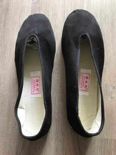 3 pair of Brand new Beijing Gongfu cloth shoes, View more