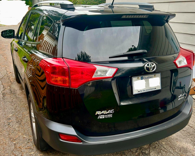 Toyota RAV4 XLE AWD 2013 169,214 kms dans Autos et camions  à Laurentides - Image 4