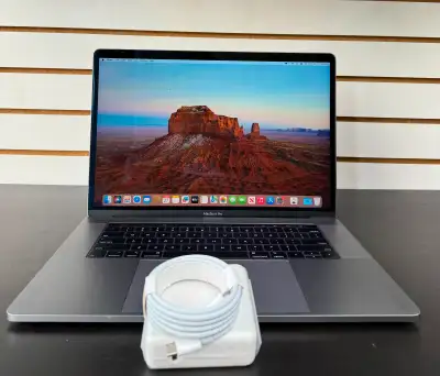 Apple MacBook Pro 2018 15 Pouce, View more