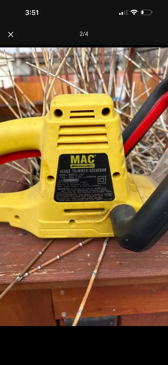 MAC HEDGE TRIMMER in Power Tools in Brantford - Image 3