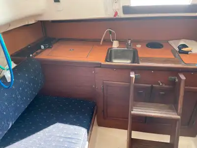 1977 Northern Sailboat with autohelm, depth and speed gauges and marine VHF DSC radio. It has a YANM...