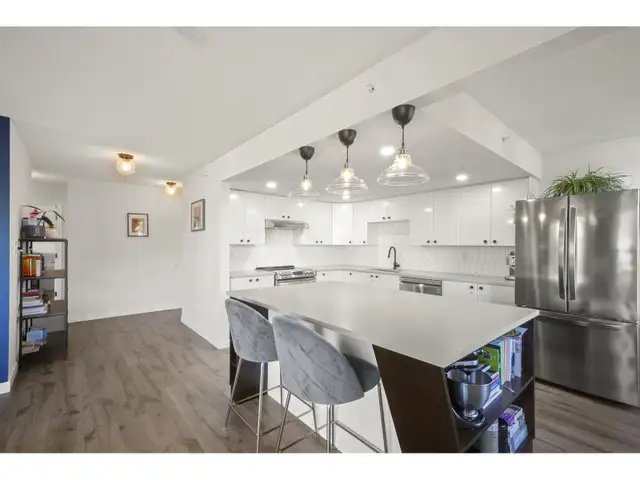 Coquitlam Town Centre 2BR/2BA unit for rent - $2800
