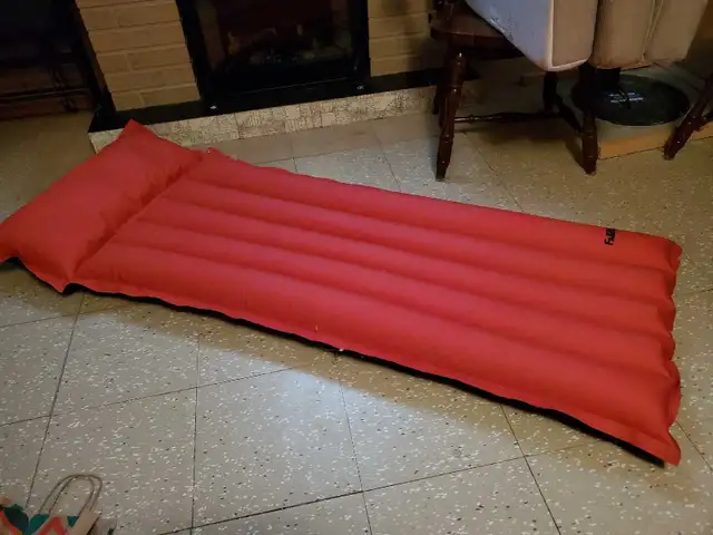 World Famous Air Mattress in Fishing, Camping & Outdoors in Winnipeg - Image 2