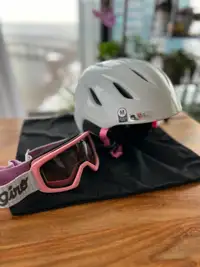 Casque de ski et lunette GIRO pour fille