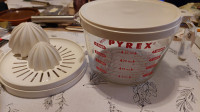 Juicer and pyrex measuring cup