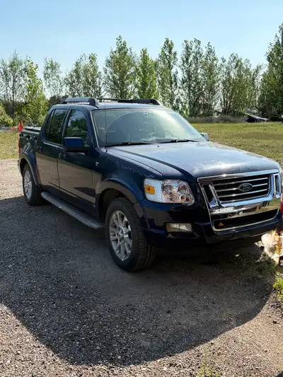 2007 Ford Explorer Sport Trac Limited 4x4 – Fully loaded Limited trim which has all the extras inclu...