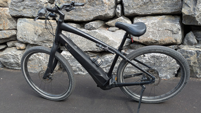 Vélo électrique Specialized Como 3.0 dans Randonnée, ville et hybrides  à Longueuil/Rive Sud