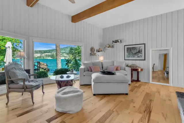 Lakefront Gem in Houses for Sale in Kelowna - Image 10