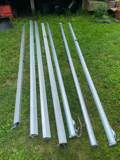 I have a 9’ and the rest are 10’ masts, some were new and never used. For Mistral type sailboats 12-...