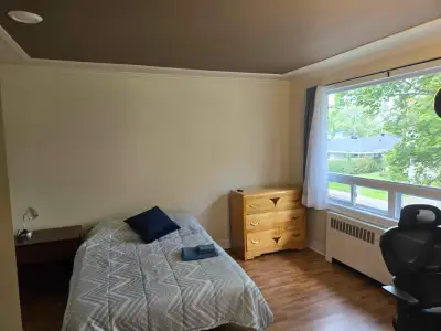 A 3 rues de Ulaval, Colocation de Qualité pour ETUDIANT (E)