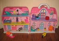 Take with Me My Sweet Happy Family Folding Dollhouse Play Set