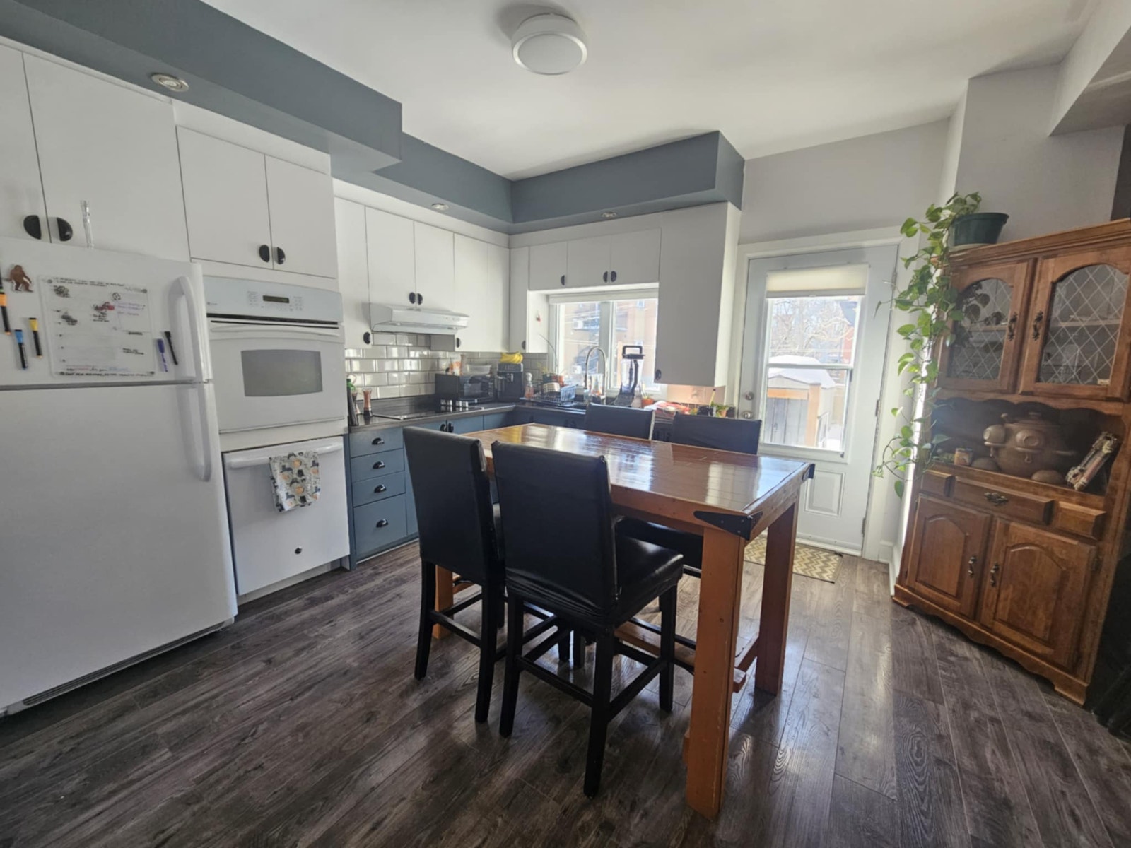 Grand appartement meublé tout équipé – Hochelaga — photo 1