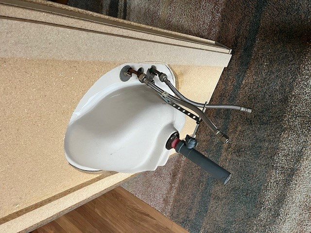 Bathroom Vanity Counter & Sink in Plumbing, Sinks, Toilets & Showers in Stratford - Image 2