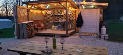 Tiny Home Retreat – Outdoor Kitchen, Shower, Fire Pit, Bar, View more