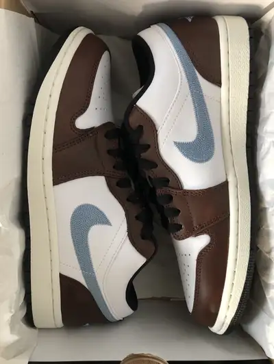 Air Jordan 1 Retro Low SE 'Brown Blue Grey', View more