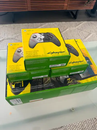 Microsoft Xbox One X Console Cyberpunk 2077 Limited Edition Bund, View more