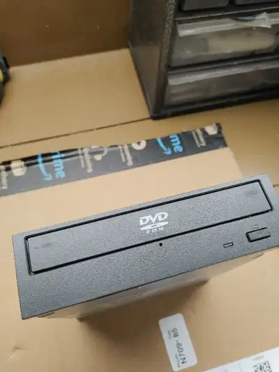 Computer Parts DVD Reader